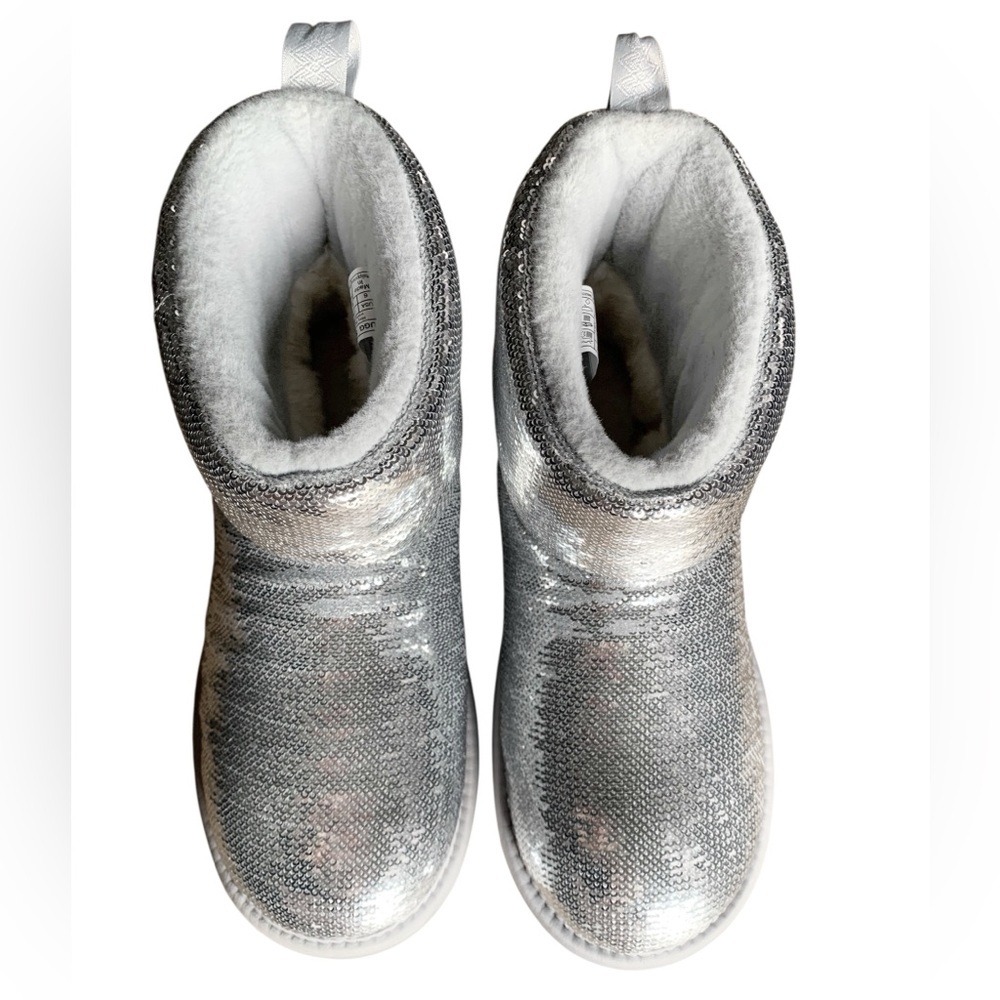 UGG Classic Min Mirror Ball Silver Boots! Retail $190 - Picture 7 of 10